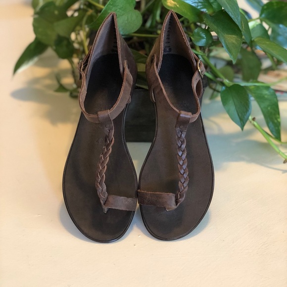 Hand Stitched Greek Leather Sandals - Picture 2 of 6